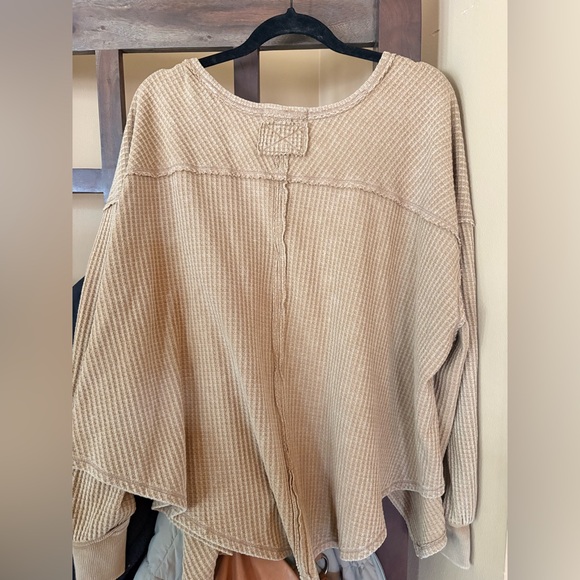 We The Free Coraline Thermal Top, size M - Picture 9 of 9